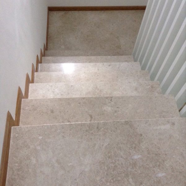 marble-crema-oman-agion (3)